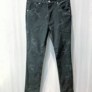 日本潮牌 Flash Report 男裝迷彩牛仔褲 Camouflage Jeans 軍綠色 Smart Casual