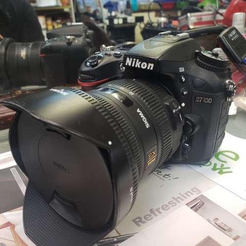 Nikon D7100 有盒 連Sigma 10mm-20mm/F3.5 超廣角變焦鏡頭 及18-55mm kit