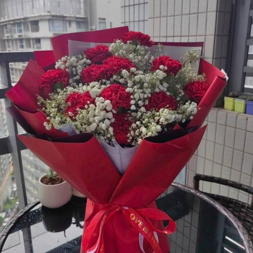 康乃馨鮮花花束
