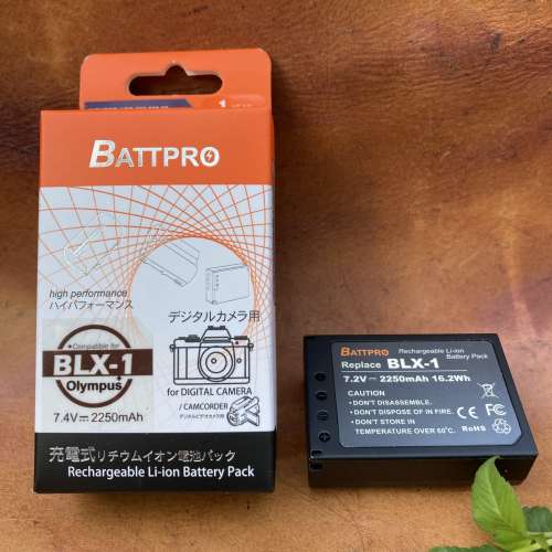BLX1 BLX-1全解碼版電池 有電量顯示,原裝叉電器充到電 合OM SYSTEM OM-1 Olympus OM...