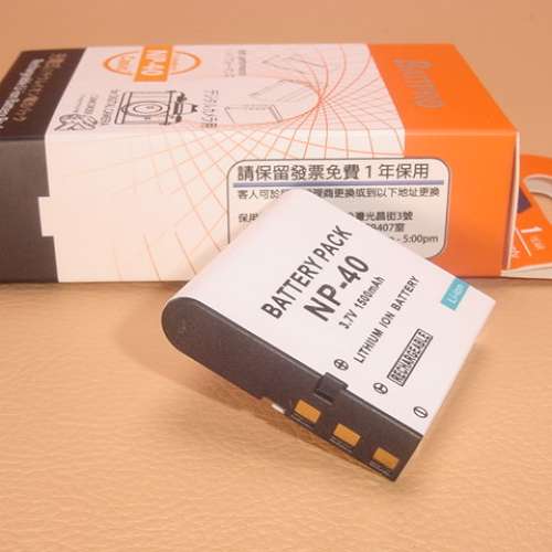 NP40 NP-40電池合CASIO EX-Z30,EX-Z40,EX-Z50,EX-Z55,EX-Z57,EX-Z100,EX-Z400,EX-Z4...