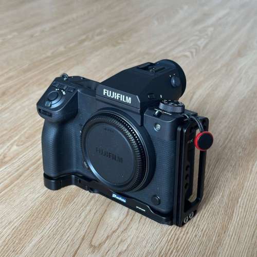 FUJI GFX100 II