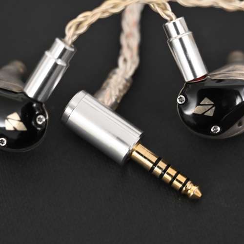 SPEAR LAB Triton One + NICEHCK DuskSky PE + 4.4mm