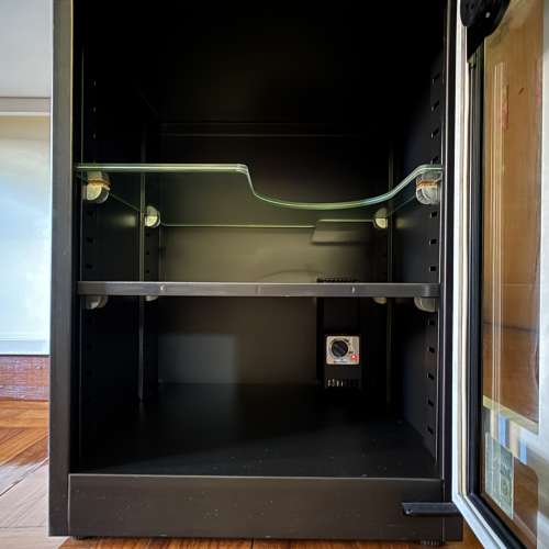 收藏家 電子防潮箱 (AD-70)