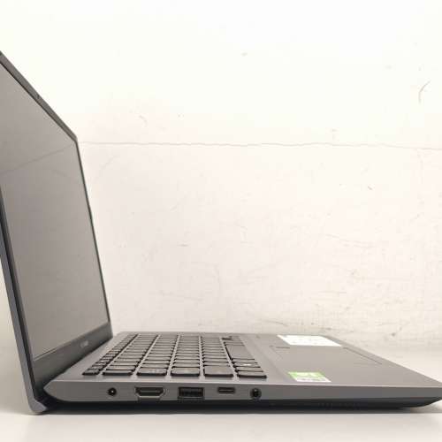 ASUS Vivobook14 X412F，i5-10210U，20GB ram，256G SSD+500G HD，獨顯，14"IPS LC...