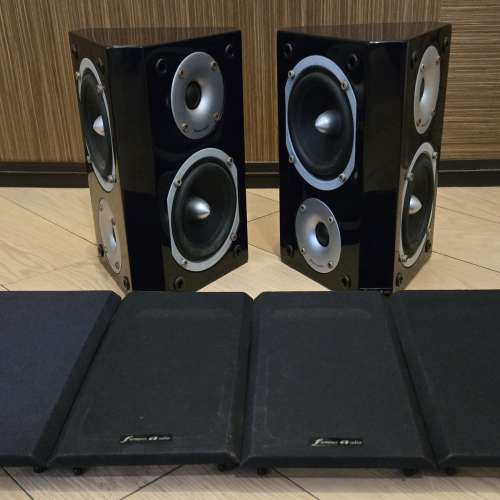 Famous Audio FA-S3D 黑色鋼琴木音箱 喇叭