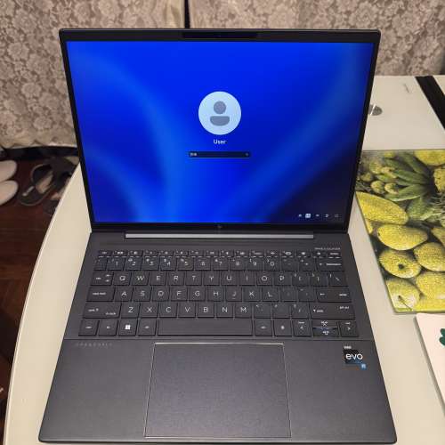 HP Dragonfly G4 13.5吋 0.99KG磨砂面(i7-1355U, 16GB RAM+512GB NVME SSD)
