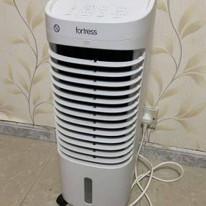 非常新淨！FORTRESS 3合1冷暖風+抽濕機