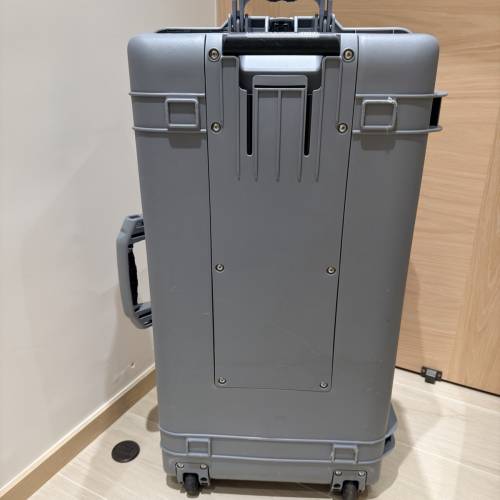 二手Pelican Air 1615 TP 間格 連上蓋網袋 灰色