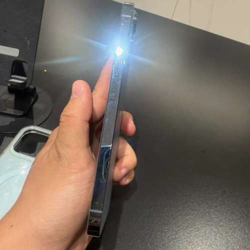 iPhone 13 pro max 1tb ，送Magsafe Case及玻璃貼