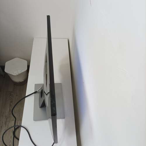 Dell 24 inch Mon 1920 x 1080 SE2416H