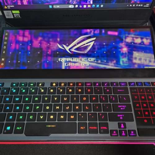 🅰️RTX2070S 🅰️Asus ROG Zephyrus Duo 15 GX550LWS 💽i7-10875H