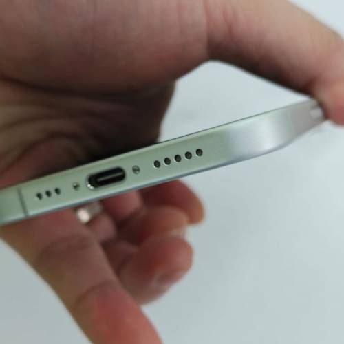 💥入門精選有保養💥港行iphone 16 128gb 白色 white 有保養至08/26,100%健康64次使用