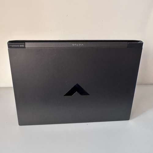 HP Victus 15-fa1030TX 電競筆電｜i7-13620H｜RTX 4050｜144Hz｜16GB｜512GB SSD 原...