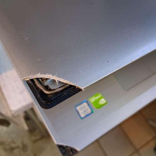 Lenovo ideapad 320 i7 7500U  請看清楚內容