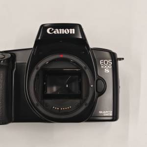 Caon EOS 1000 菲林相機
