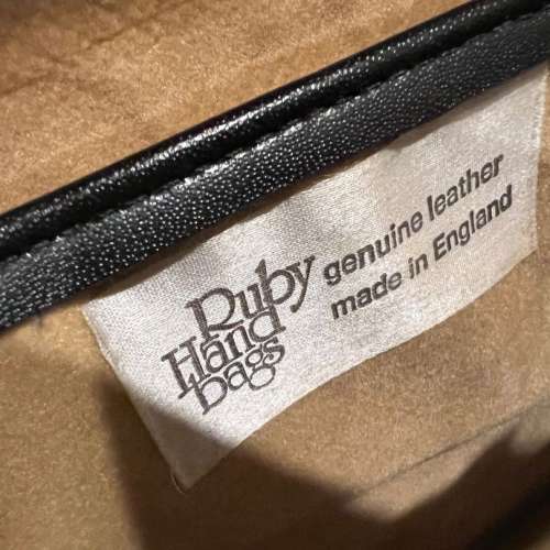 Made in England Ruby leather bag