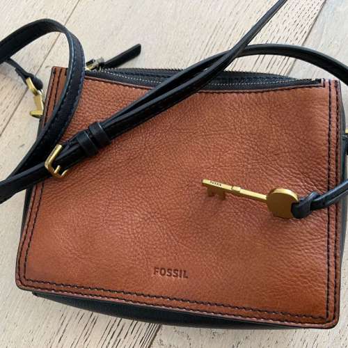 Fossil leather bag