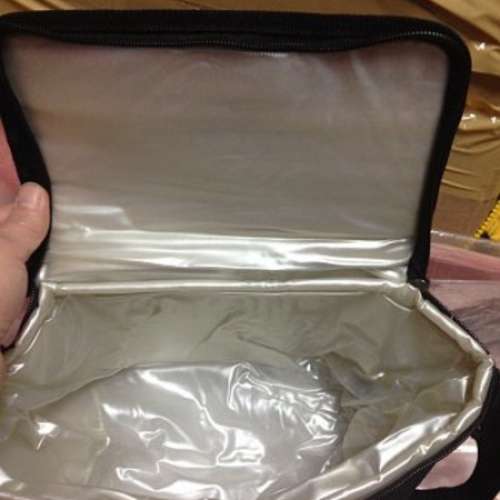 Nikon  厚身袋(塑膠內膽 )14x23x26cm New