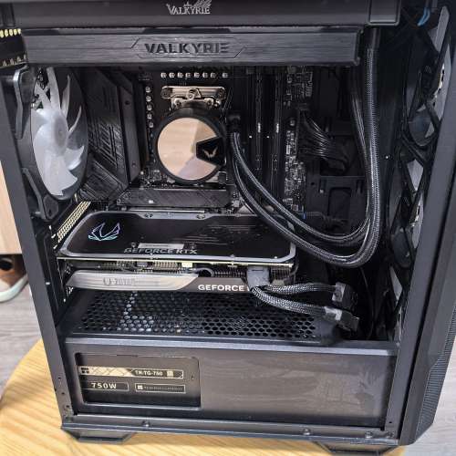 95% New 高端電競主機 R7 7700 + RTX 4070 Super (4K Gaming / AI 繪圖)