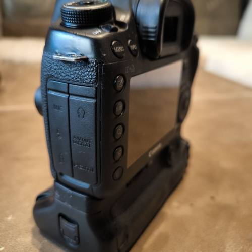 Canon EOS 5D Mark III 相機 5D3 DSLR w/ Battery Grip BG-E11 直倒