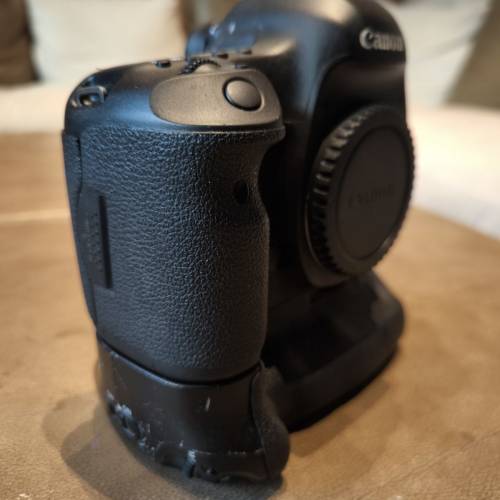 Canon EOS 5D Mark III 相機 5D3 DSLR w/ Battery Grip BG-E11 直倒