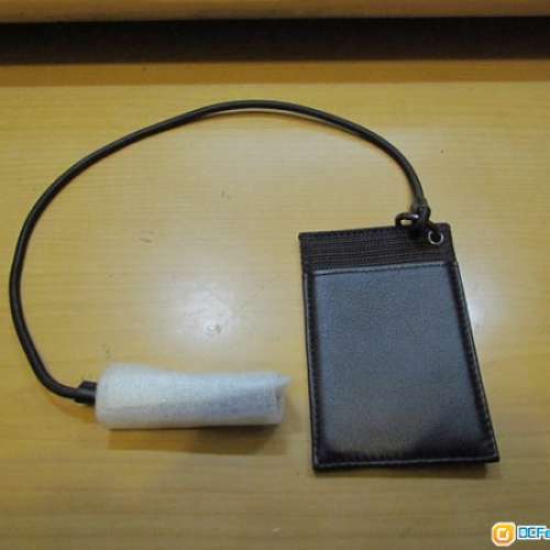 出售100% NEW Dunhill 八達通 Holder