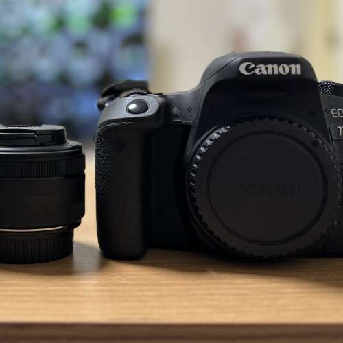 Canon EOS 77D 機身 及 Canon EF LENS 50mm