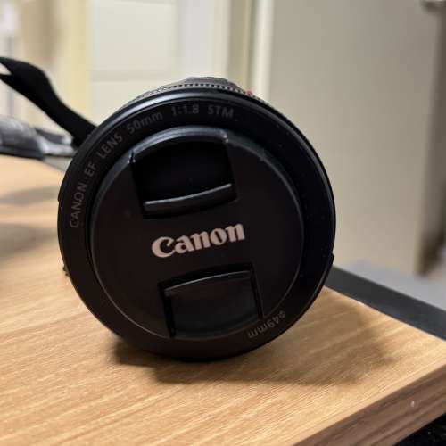 Canon EOS 77D 機身 及 Canon EF LENS 50mm