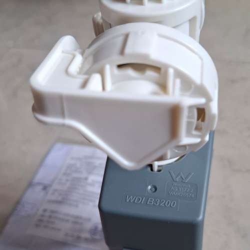 出售全新WDI威迪亞馬桶水箱配件側面入水式水掣配件4分(20mm)喉牙一個