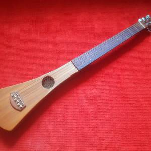 Martin Backpacker 小童大人都合用 電木結他 絕版細頭第一代