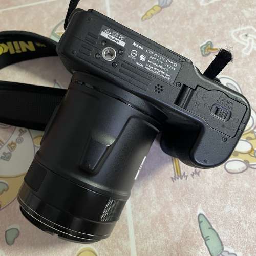 Nikon P900