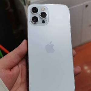iPhone 13 pro max 1tb 電池效能96 ％，送Magsafe Case及玻璃貼