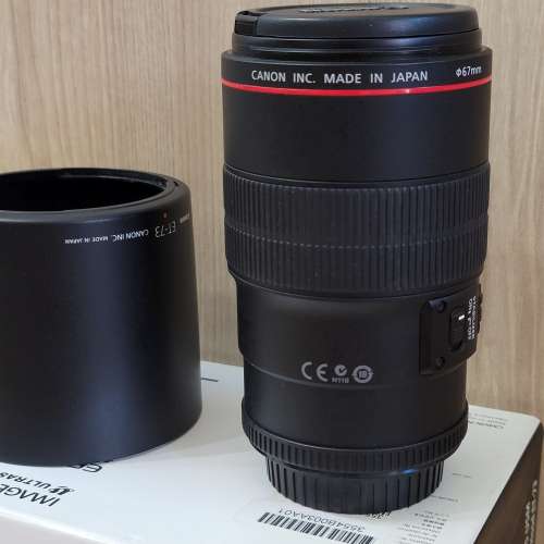 Canon EF 100mm f/2.8L Macro IS USM