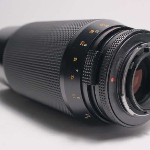 Contax Carl Zeiss Vario-Sonnar 70-210mm F/3.5 AEG MF Lens