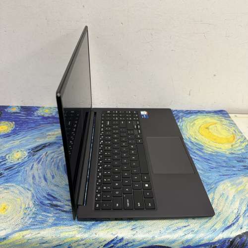 (超輕薄三星i7-13代 三星文書機）Samsung Galaxy i7-1355U/16GB Ram/128,256,512GB...