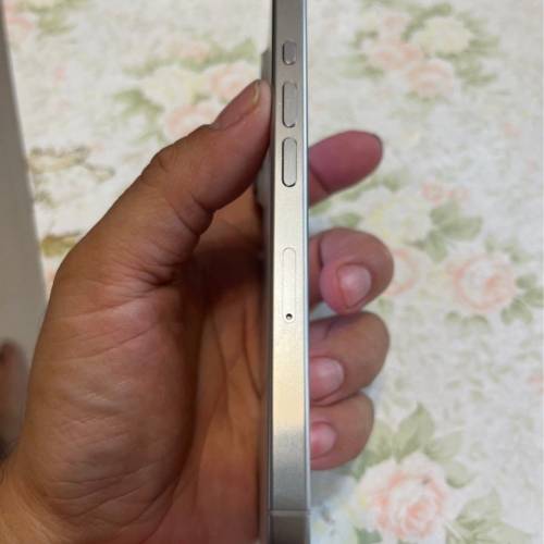 iPhone 15 PRO 256G, 99% 新，電 88%, 齊包裝配件，香港行貨