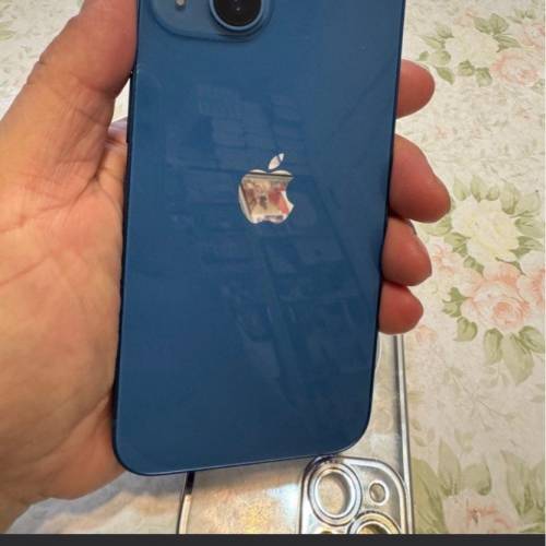 iPhone 13 256G, 99% 新，電 89% 齊包裝配件，香港行貨