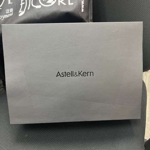 港行SP4000 SS，只購入82天，2年保養