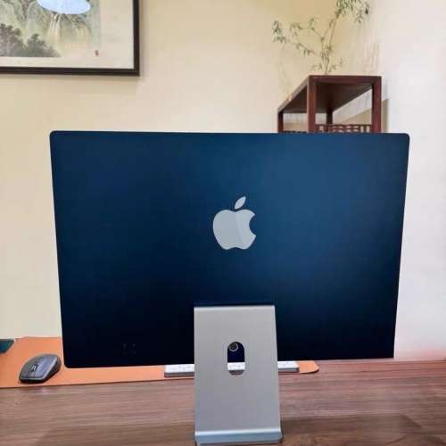 Apple iMac 24 inch M1 8-Core CPU / 8-Core GPU / 8GB Unified Memory / 256GB SSD