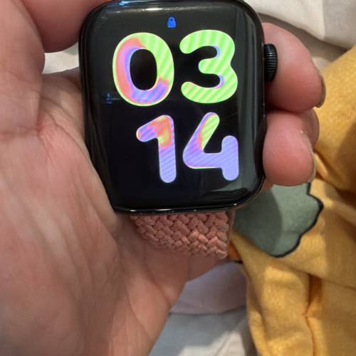 apple watch  se244m粉紅色