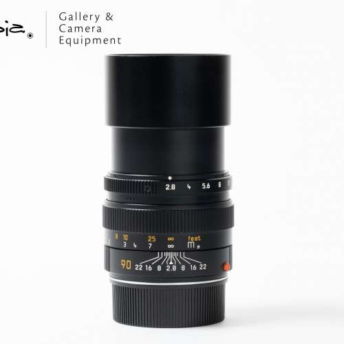 || Leica Elmarit-M 90mm F2.8 - Black / Built-in-hood with lens case ||