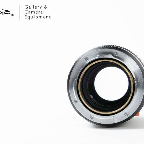 || Leica Elmarit-M 90mm F2.8 - Black / Built-in-hood with lens case ||