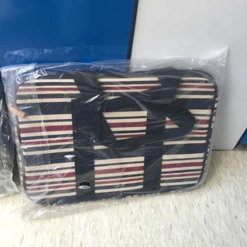 HEX Stripe 15" MacBook Pro Retina Sleeve with handles NEW 全新 蘋果電腦內膽保護...