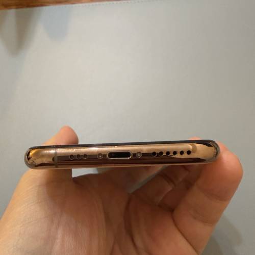 iphon11 Pro，港牌雙卡金色64GB，已換新電池100%，Mon靚冇花，95%新