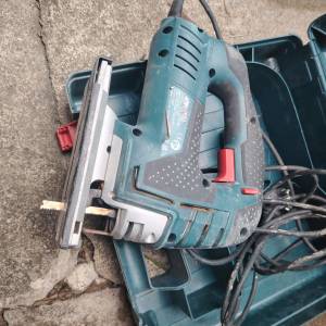 Bosch  gst150bce  曲缐锯