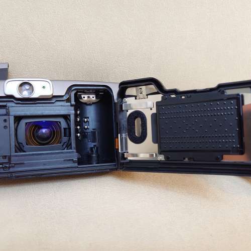 Canon Autoboy Luna／PRIMA SUPER 28V 新淨實用佳能菲林相機【可拍攝，有瑕疵】28mm...