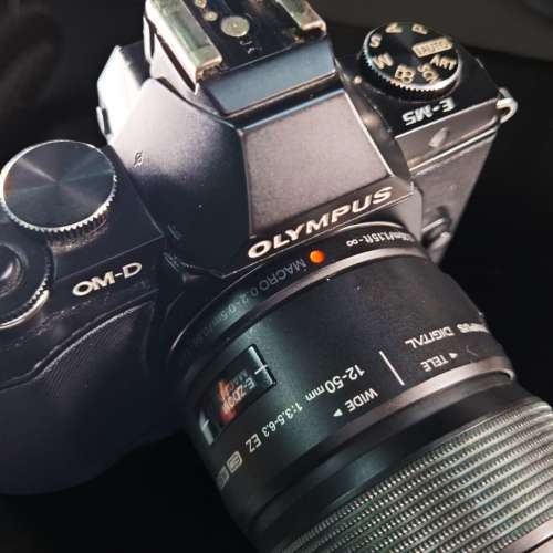 戰鬥成色 M43 Olympus OM-D E-M5 em5 mk1 相機連 12-50mm macro 鏡頭