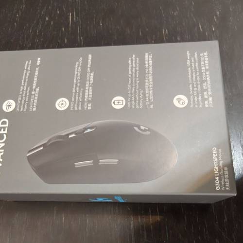 全新未開封 Logitech G304 Wireless Gaming Mouse 無線滑鼠