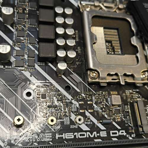 H610M-E D4 Micro ATX主板 ((正版Window11Pro啟動碼)) Socket 1700